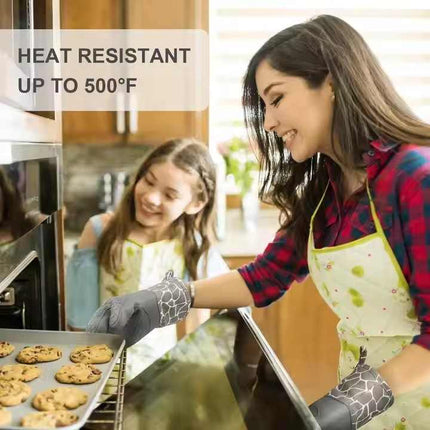 Grey 4-Piece Set Heat Resistant Silicone Kitchen Gloves Set - 4-Piece Set with Oven Mitts & Pot Holders for Safe Cooking & Baking.