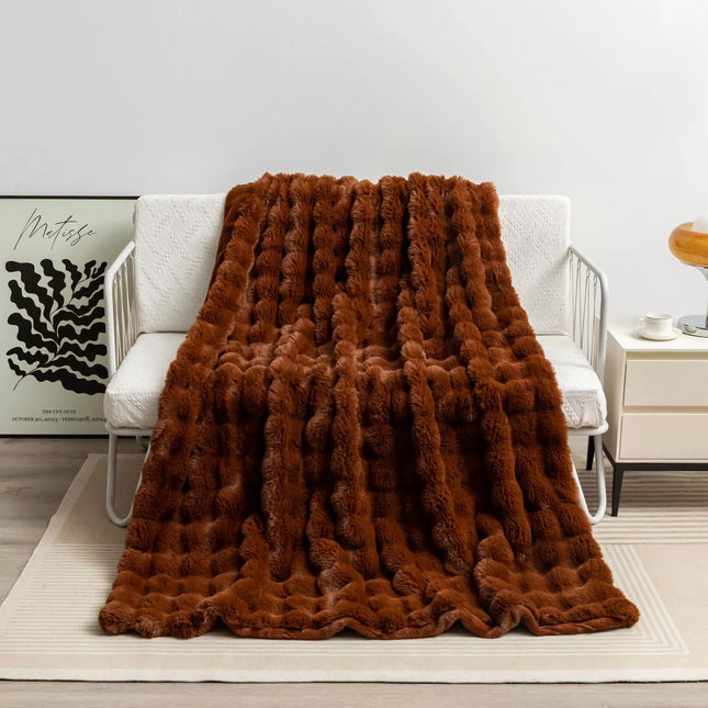Dark Brown 70*100cm Plush Toscana Throw Blanket - Soft Flannel Fleece for All Seasons, Perfect for Couch & Bed.