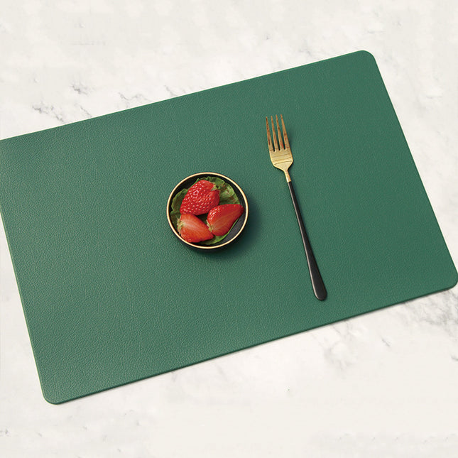 5 PCS Green Nordic Style Leather Placemat - Anti-Slip, Heat-Resistant Table Mat 30cm x 45cm.