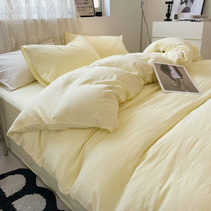 Light-yellow Solid Color Solid Color Solid Color 1.5m Bed Fitted Sheet Set with 200x230cm Duvet Cover - 4-Piece Bedding Set.