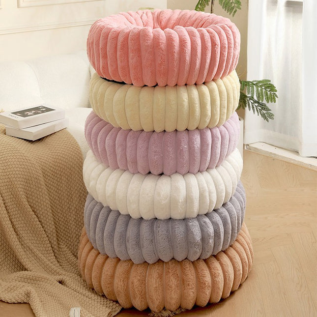 White Plush Pet Bed - 40cm Round Dog & Cat Mat, Cozy PP Cotton Filled, Comfortable Pet Supplies.