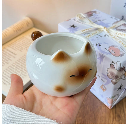 Black Adorable Ceramic Cat Mug - Cute Creative Coffee Cup with Tail Handle (210ml).
