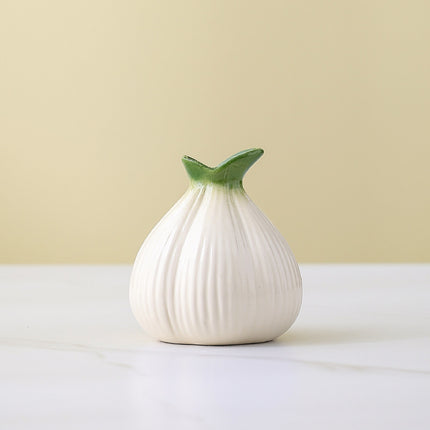 2 Pcs Creative Onion-Shaped Ceramic Vase for Hydroponic Plants - Cute INS Style Floral Decor for Living Room or Office(1 purple + 1 white).