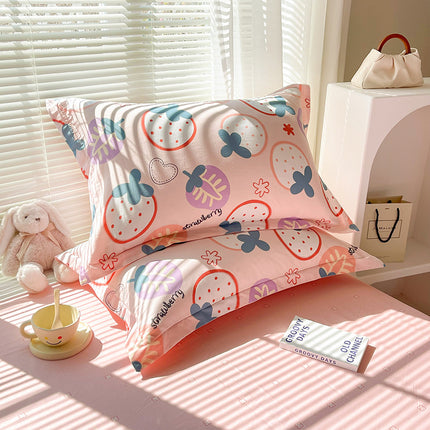 Strawberry Pattern 100% Cotton Pillowcase Set (Pack of 2) - Breathable Standard Size 48x74cm Pure Cotton Pillow Covers.