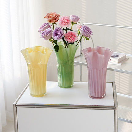 Nordic-Style Glass Vase - Elegant Fluted Flower Vase for Home Decor(Transparent).