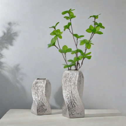 Silver Abstract Twisted Ceramic Vase - Artistic Minimalist Flower Holder for Home Decor (20x10x10cm).