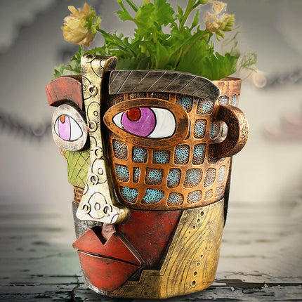 Abstract Face Planter Pot - Artistic Resin Decor for Succulents & Plants (Antique Style - 18.5*18*15CM).