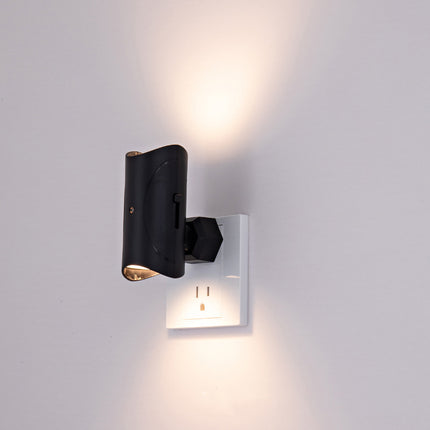 Energy Saving Plug-in LED Nightlight - Smooth Dimming, Auto Sensor.