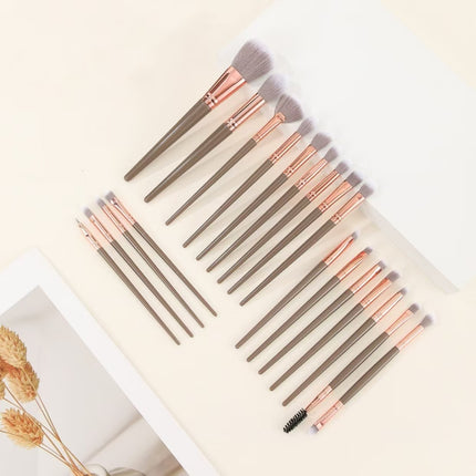 Brown and Glod Complete 20-Piece Makeup Brush Set with Travel Pouch - Professional Synthetic Face & Eye Brushes Kit.