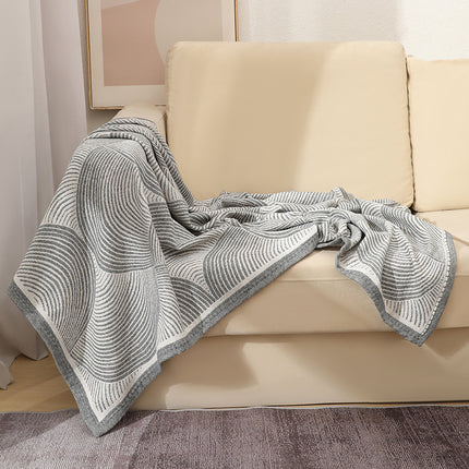 Grey Luxurious Paisley Jacquard Throw Blanket - Soft Wool Blend with Tassels, 120x150cm, Lightweight Sofa & Nap Blanket.