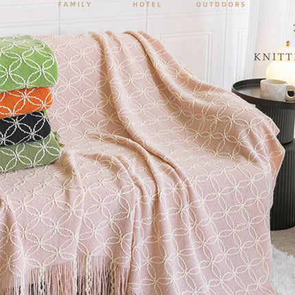 Black Cozy Geometric Knitted Throw Blanket with Tassels - Soft Acrylic Decorative Sofa & Bed Cover, 130x180cm.