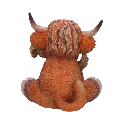 Cute Scottish Highland Cow Resin Statue - Nordic Home Decor Gift.