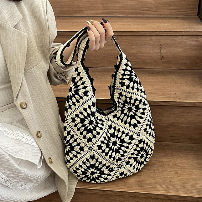Black-white Flower-Patterned Cotton Crochet Tote Bag - Beach and Commute Essential.