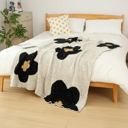 White-black Knitted Sofa Blanket with Plush Side, 130 x 160 cm, 950g, Ideal for Napping and Office Use.