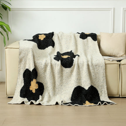 White-black Knitted Sofa Blanket with Plush Side, 130 x 160 cm, 950g, Ideal for Napping and Office Use.
