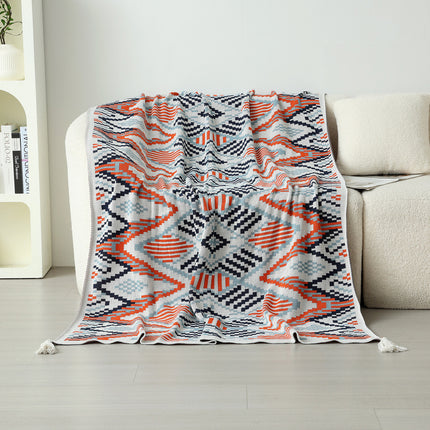 Red-blue Bohemian Knitted Sofa Blanket, 130 x 170 cm, 900g, Ideal for Hotel and Nap Use.