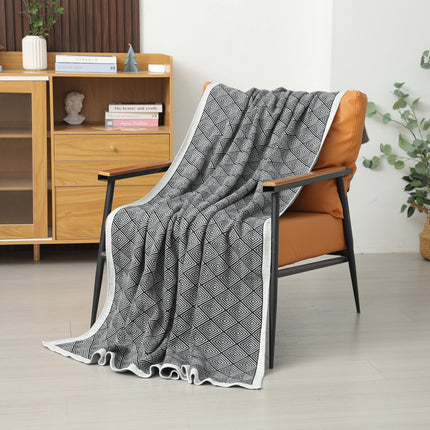 Dark Grey Knitted Sofa Blanket with Plush Side, 130 x 170 cm, 720g, Ideal for Napping and Office Use.