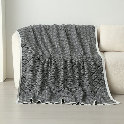 Dark Grey Knitted Sofa Blanket with Plush Side, 130 x 170 cm, 720g, Ideal for Napping and Office Use.