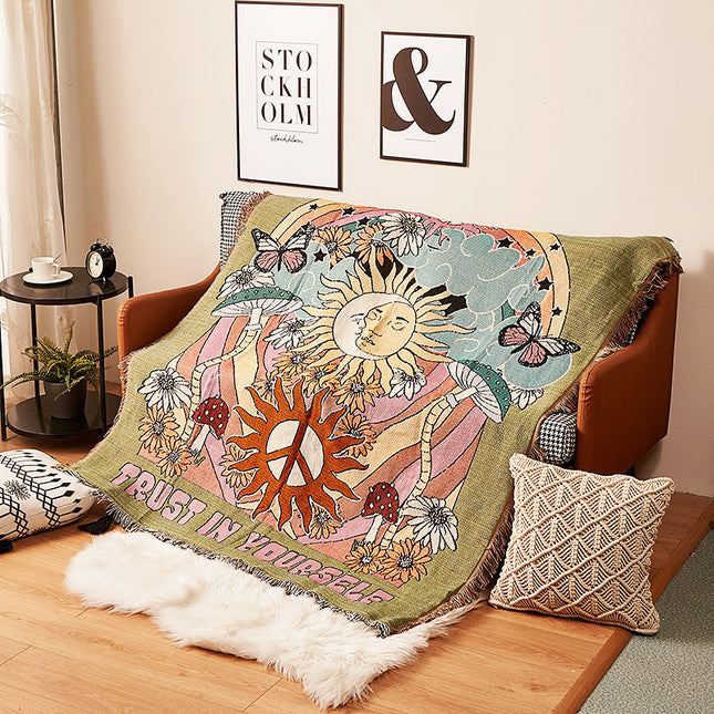 Humen Face Sun Artistic Jacquard Throw Blanket - American Style Illustrated Sofa Cover & Tapestry - 130 x 160cm.
