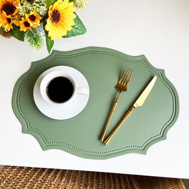 4 pcs Retro Faux Leather Placemat - Waterproof & Oil-Proof Dining Table Mat ( Bean Green).
