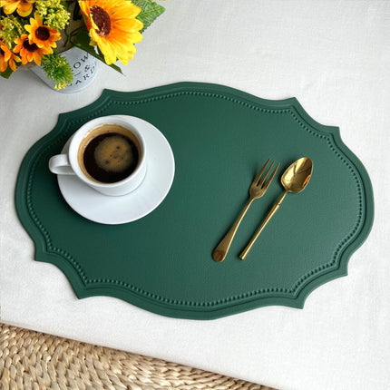 4 pcs Retro Faux Leather Placemat - Waterproof & Oil-Proof Dining Table Mat (Dark green).