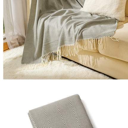 Grey Elegant Herringbone Tassel Throw Blanket - Large Acrylic Faux Cashmere Soft Cozy Blanket for Sofa, Bed & Decor (130x240cm).