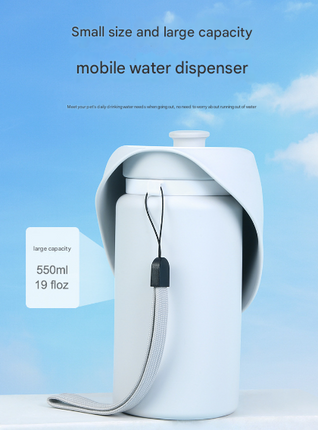 Grey Portable Pet Dog Water Bottle 550ml - Foldable Food-Grade Silicone Travel Drinker with Leak-Proof Dispenser.
