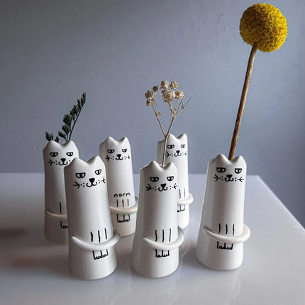 3 Pcs White And Black Adorable Sassy Cat Mini Bud Vase - Whimsical Resin Figurine Flower Holder for Single Stem - Cute Home & Desk Decor Accent.