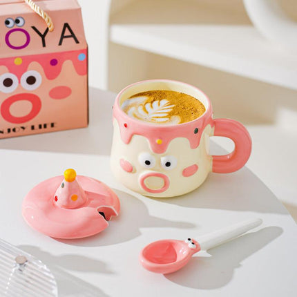 Pink Adorable Cartoon Character Ceramic Mug Set - 420ml with Fun Cake Design Lid & Matching Spoon - Perfect Gift.