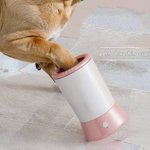 Blue Portable Dog Paw Cleaner - Gentle Silicone Pet Foot Washer Cup for Muddy Paws.