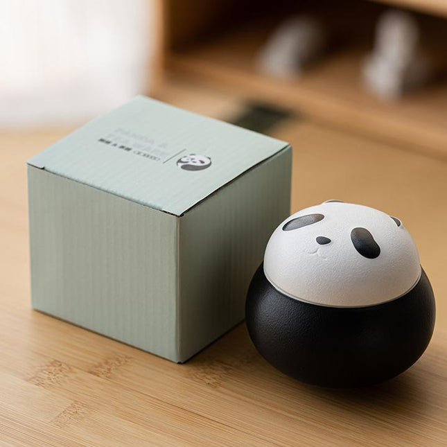Artisanal Animal-Shaped Ceramic Tea Storage Jar with Gift Box - 140ml Capacity, Textured Finish(black).