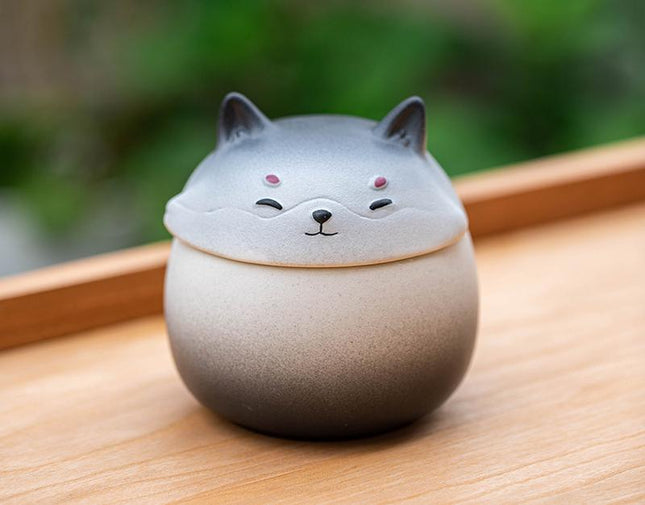 Artisan Ceramic Sealed Storage Jar with Animal Design - Airtight Tea Preservation & Decorative Accent(Gradient Black).