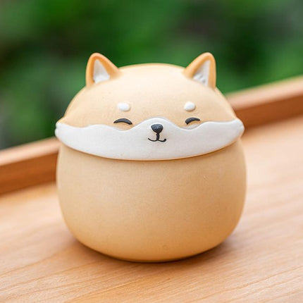 Artisan Ceramic Sealed Storage Jar with Animal Design - Airtight Tea Preservation & Decorative Accent(light yellow).