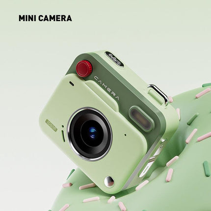 Mini Retro Keychain Camera - 48MP Photos, 1080P HD Video with Built-in Filters & Flash(green).