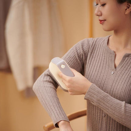 Rechargeable Electric Fabric Shaver - Powerful Lint Remover with Dual-Ring Blades & Ergonomic Design(champagne).