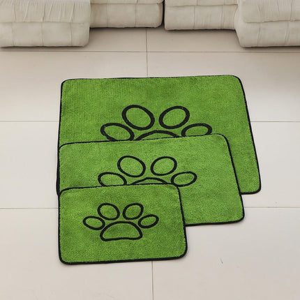 2 Pcs Artificial Grass Pet Mat – Soft, Fast-Drying & Non-Slip Sleeping Pad for Cats and Dogs(45*60cm).