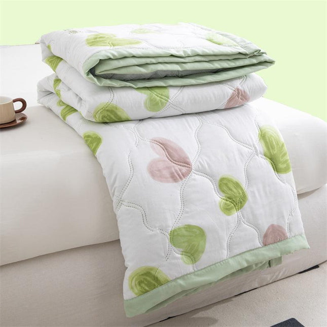 Lightweight Reversible Summer Quilt - Soft, Breathable & Machine Washable Comforter(150x200cm Full of Love).