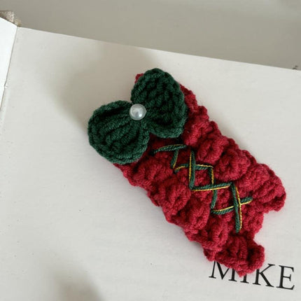 Christmas Collection Hair Clips - Set of 5 Random Main Image Styles, Festive Knitted Tree & Bow BB Clips, Bangs Clips & Hair Accessories.