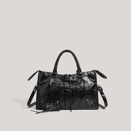 Edgy Chic Rivet Motorcycle Bag - High-Fashion Shoulder Crossbody Handbag for Women (37.5x10x23 cm).