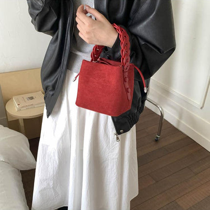 Red Retro Maillard Brown Mini Bag - 2025 New Casual Versatile Women's Crossbody & Exquisite Braided Handle Bucket Bag (15x12x14 cm).