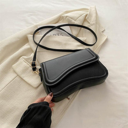 Black Minimalist Chic Shoulder Bag - Simple Crossbody Handbag for Women (24.5x6x16.5 cm, 0.3KG).