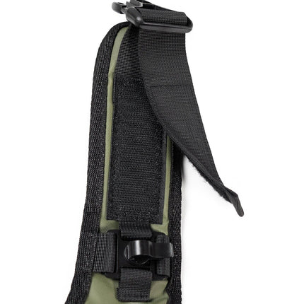 Green Outdoor Tactical Chest Bag - CS Running Hydration Sports Chest Pack for Men (0.572kg, 30x30x6 cm).