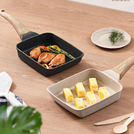 Black Rectangular Non-Stick Frying Pan 19×14×4cm - Open, Induction & Gas Compatible.