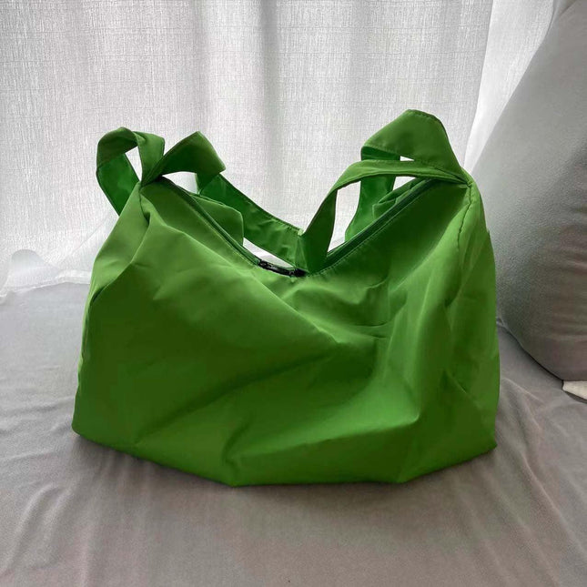 Green Large-Capacity Nylon Sports Fitness Bag(42x27x23cm) - Multi-functional Yoga Training & Travel Duffel, Waterproof Solid Color.