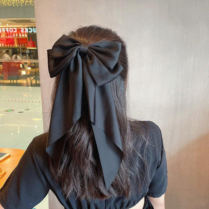 8-Color Set Luxury Satin Bow Hair Clips for Women - French Barrette Style, Sweet and Elegant Summer Hair Accessories.