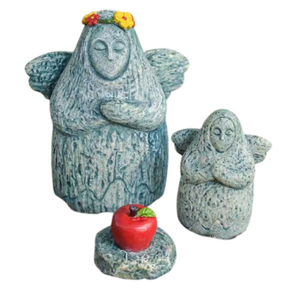 Zelda Goddess Statue Figurine(Large Statue with Flower Crown + Apple) - Retro Resin Finish, Hyrule Shrine Model for Garden, Aquarium & Car Decor.