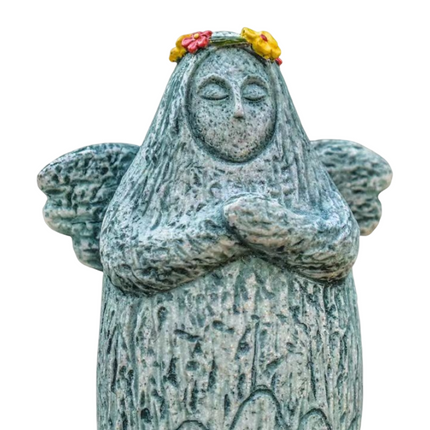 Zelda Goddess Statue Figurine(Large Statue with Flower Crown + Apple) - Retro Resin Finish, Hyrule Shrine Model for Garden, Aquarium & Car Decor.