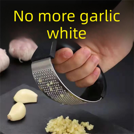 Black Stainless Steel Garlic Press Rocker Ergonomic Garlic Crusher and Ginger Mincer Professional Kitchen Tool.