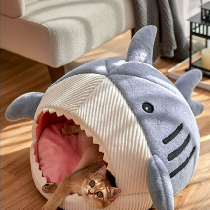 Novelty Shark Pet Cave Bed Enclosed Cozy Sleeping Nest for Cats and Small Dogs Soft Flannel Year Round Comfort Light Blue M Size.