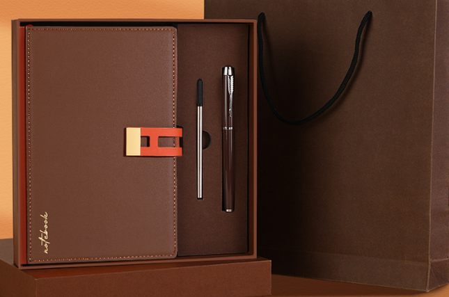 Brown Premium A5 Business Notebook Gift Set with Metal Pen - Soft PU Leather Journal 320 Pages Thick Paper - Executive Diary for Office & Home.